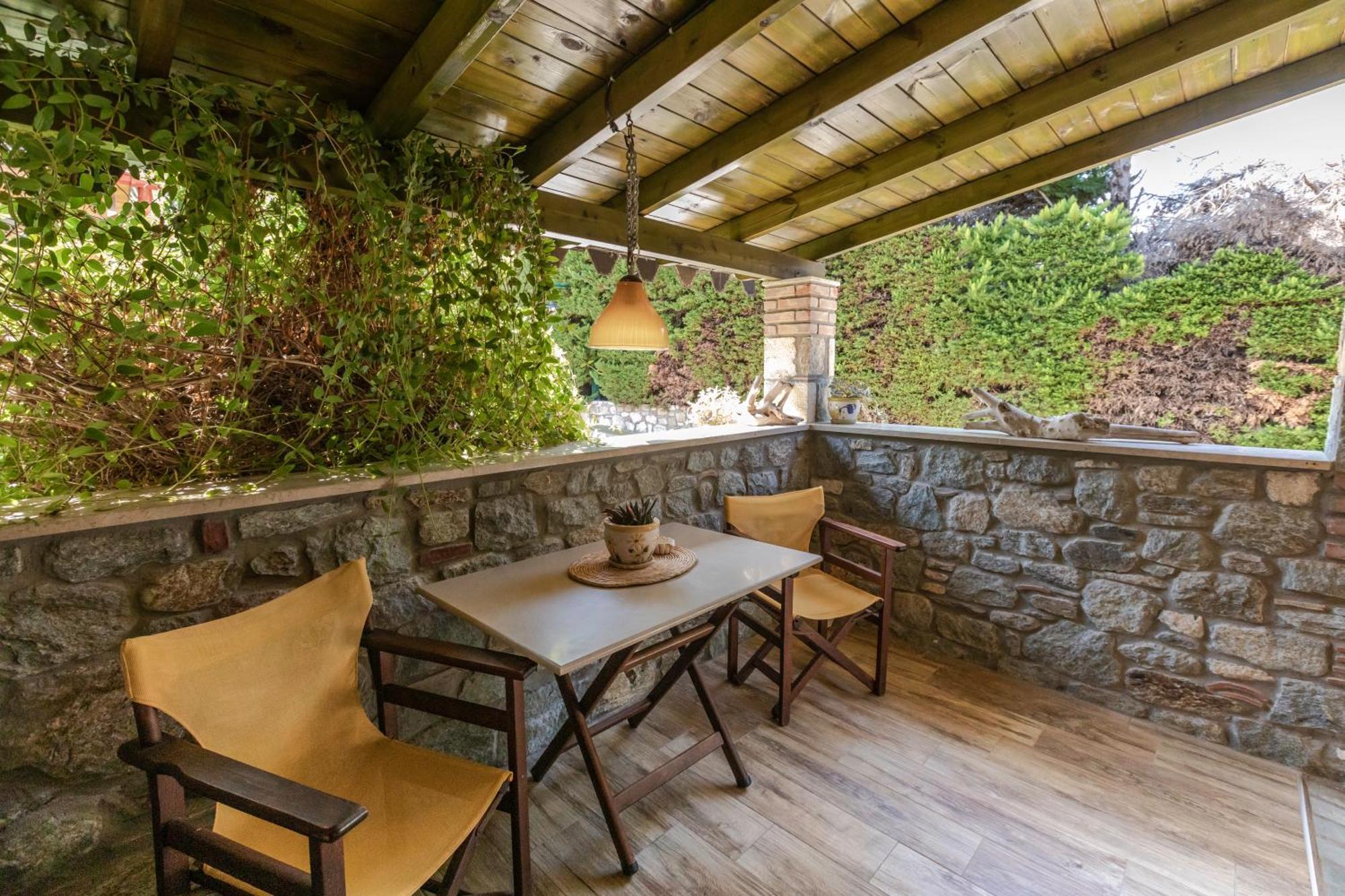Talizeti Home - Adults Only Sarti Bagian luar foto