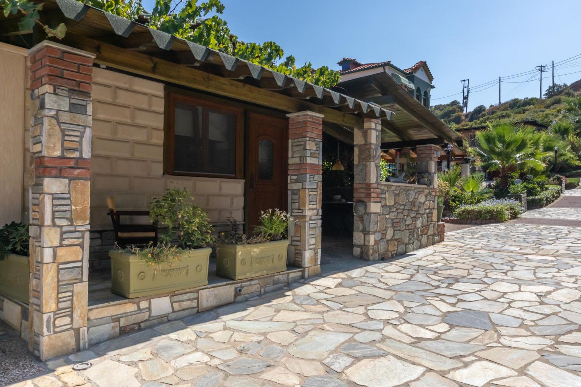 Talizeti Home - Adults Only Sarti Bagian luar foto