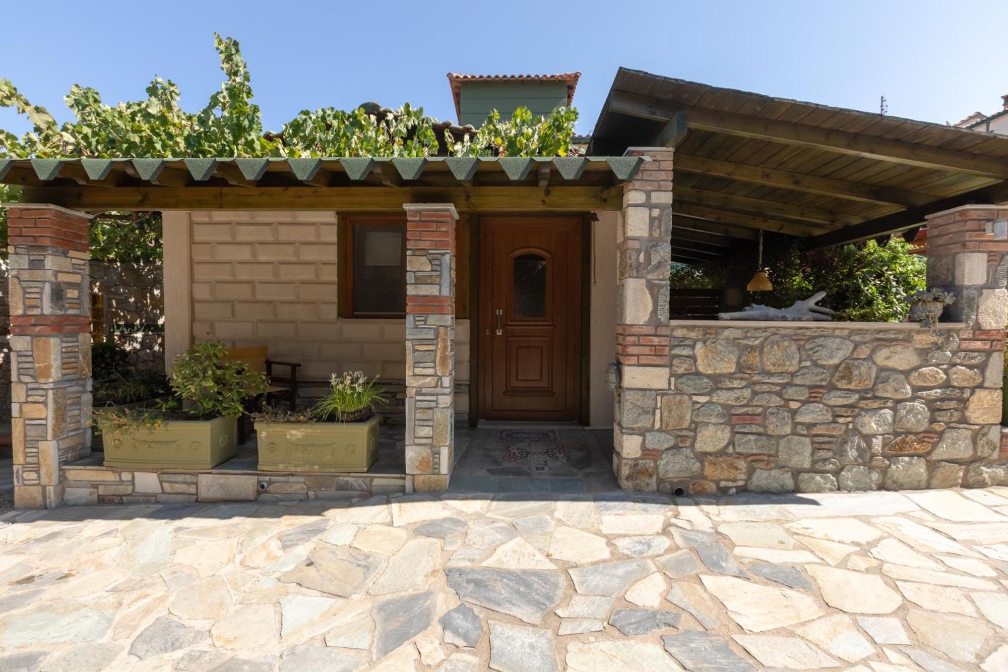 Talizeti Home - Adults Only Sarti Bagian luar foto