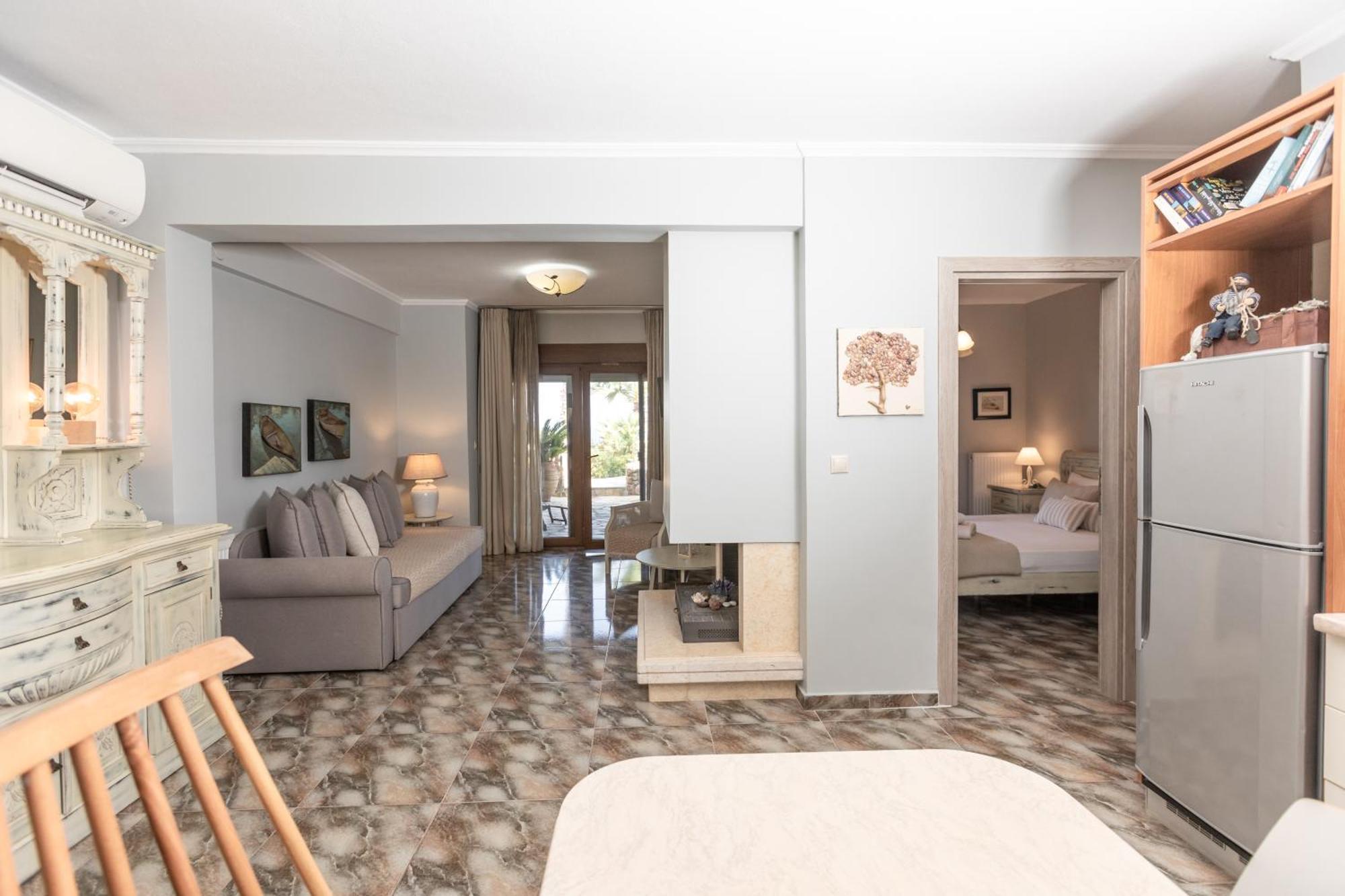Talizeti Home - Adults Only Sarti Bagian luar foto