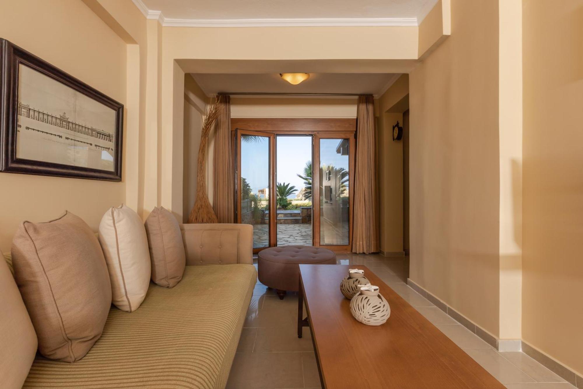 Talizeti Home - Adults Only Sarti Bagian luar foto