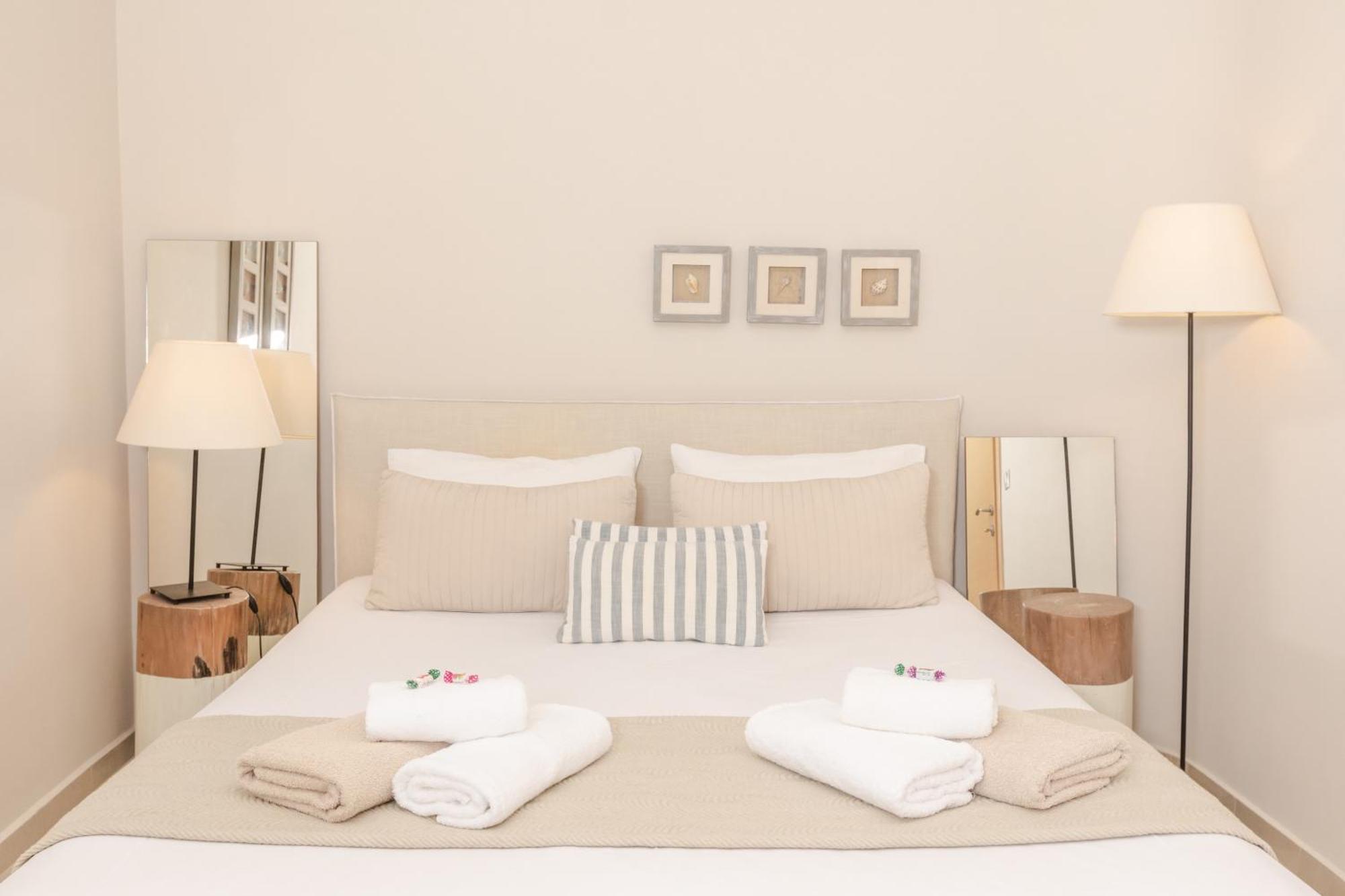 Talizeti Home - Adults Only Sarti Bagian luar foto